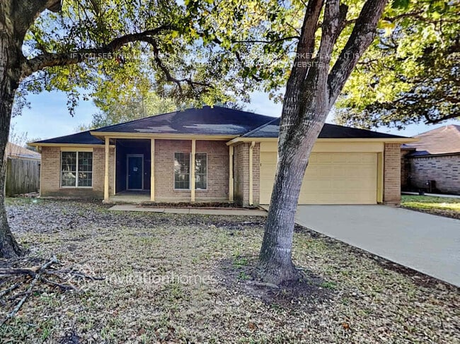 Building Photo - 4930 Vancouver Blvd