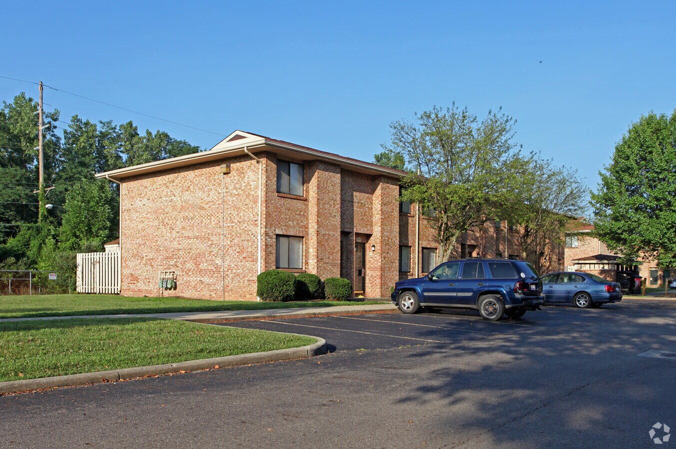 McNaughten Plaza - McNaughten Plaza