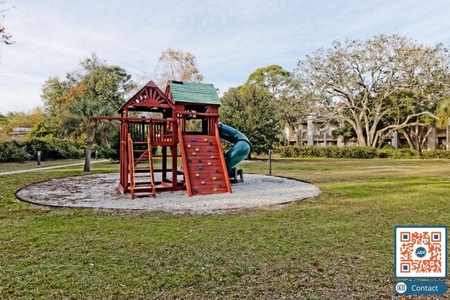 Photo - Upgraded North End Villa - Cotton Hope Community!