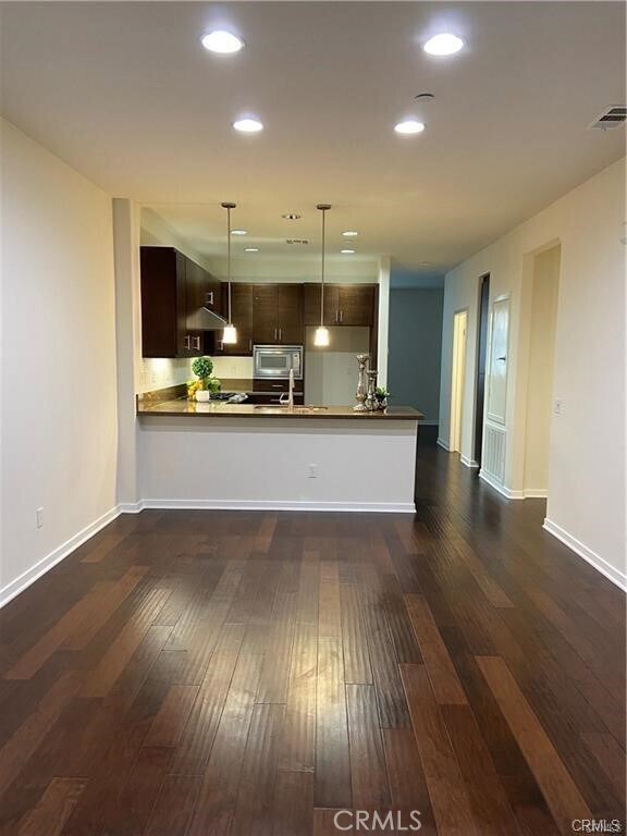 Photo - 1528 W Artesia Square