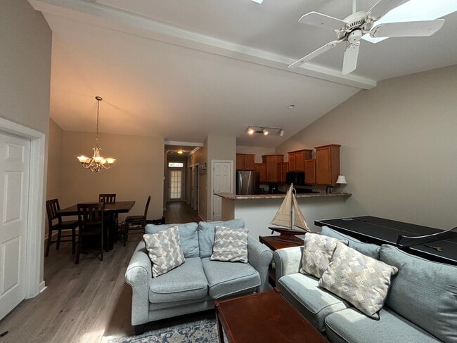 Photo - 5118 Christian Dr