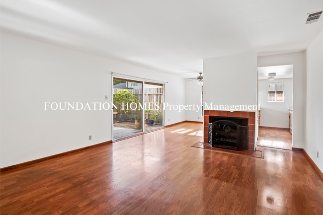 Photo - Light Filled 3BR/2BA End Unit in Marinwood!  Community Pool!  Covered Parking!  FOUNDATION