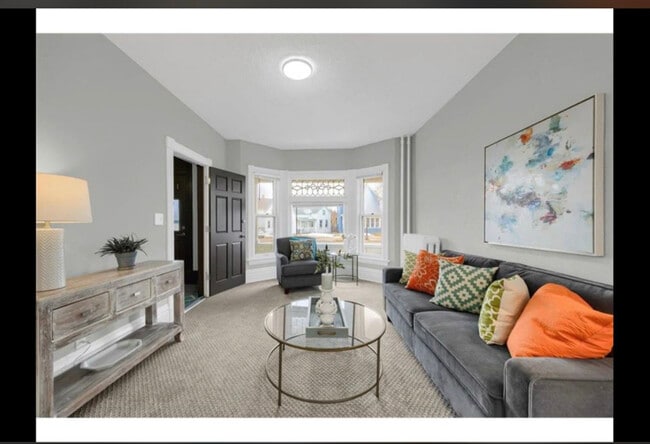 Photo - 1055 7th St W Unit Apt 1