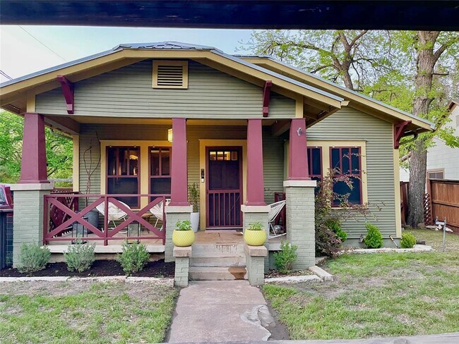 Photo - 206 E Monroe St Casa