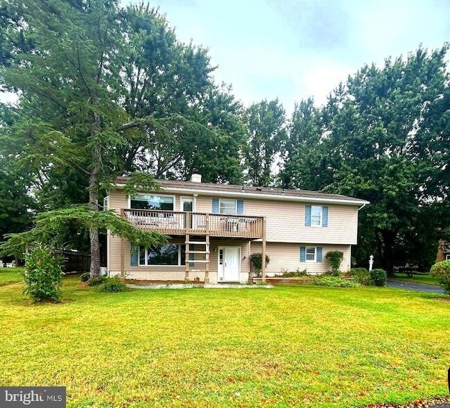 Photo - 122 E Bay View Dr
