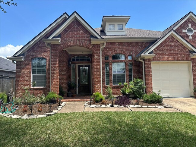 16218 Saxon Hollow Ln