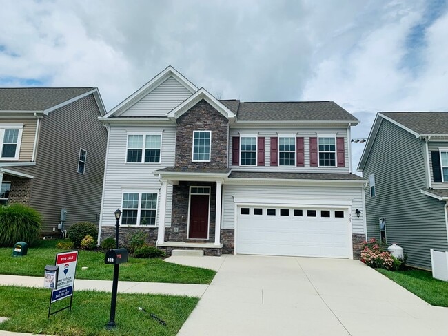 Photo - 365 Roudabush Dr NW