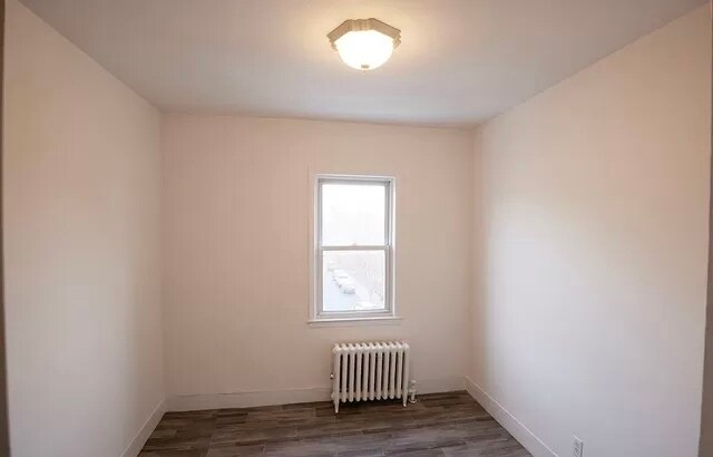 Photo - 362 E 235th St