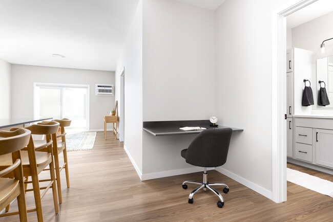 Built-in Desk