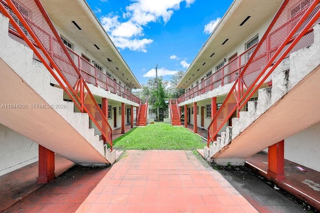 Photo - 14180 NW 22nd Ave Unit 4