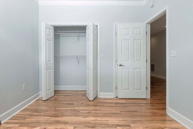 Photo - Newly Renovated 4 bedroom 3 bath townhome
