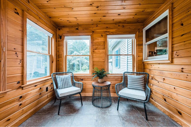 Photo - 38 Heron Cove Ln