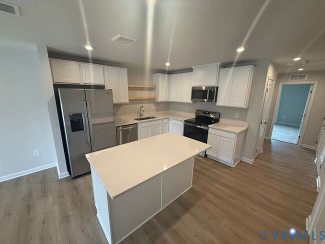 Photo - 509 portal Cir