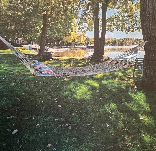 Photo - 5550 Joslin Dr