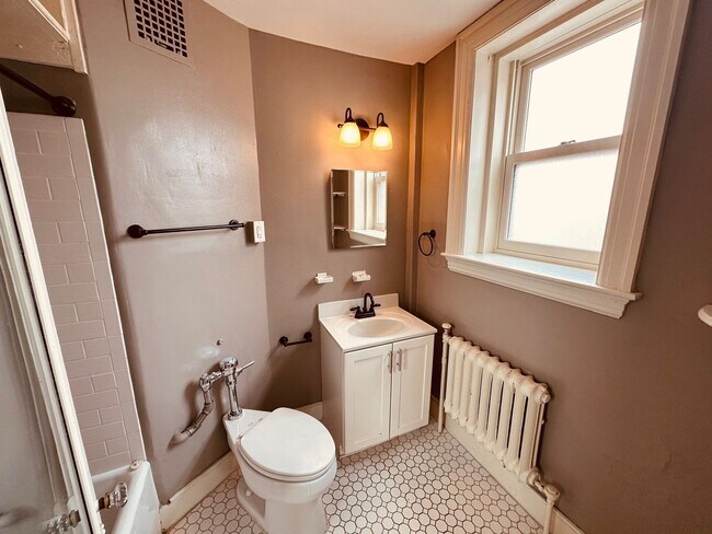 Photo - 7 W Philadelphia St Unidad 7 W Philadelphia  5B