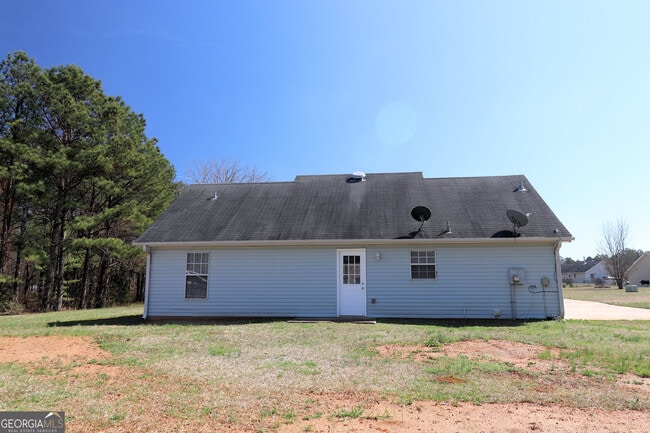 Photo - 18 Southwind Dr