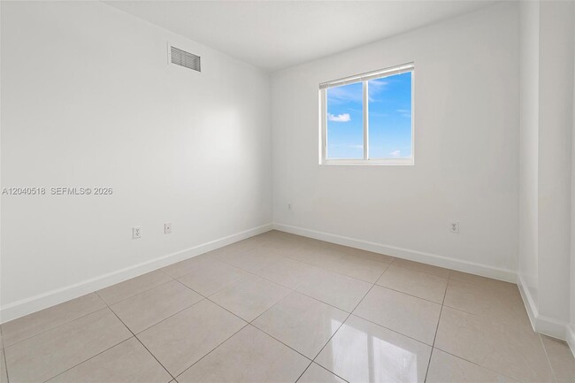 Photo - 2217 NW 7th St Unit 1109