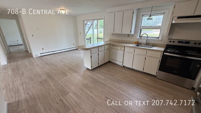 Photo - 708 Central Ave