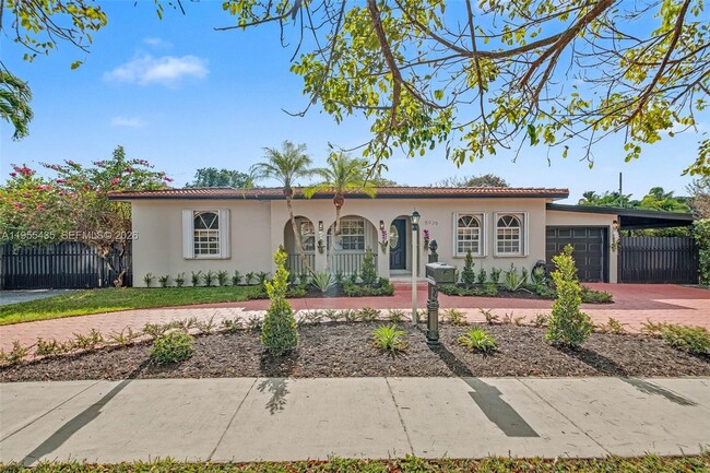 Building Photo - 5936 SW 29th St