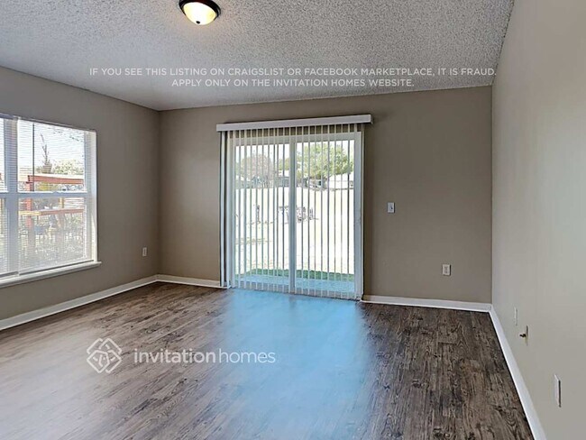 Photo - 15955 Wilkinson Dr