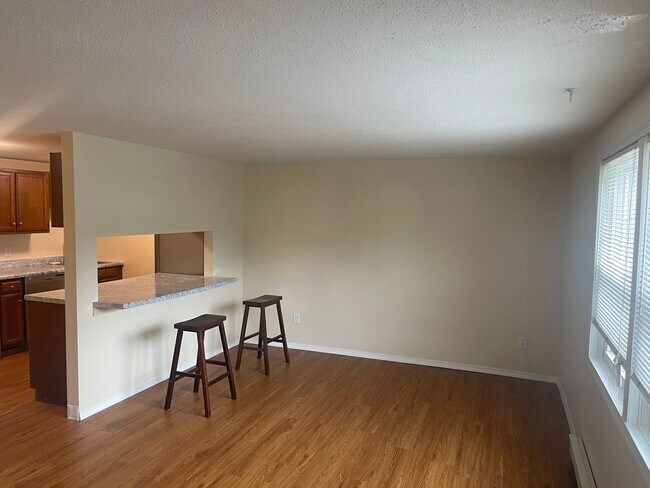 Photo - 1 Bedroom just minutes to DH