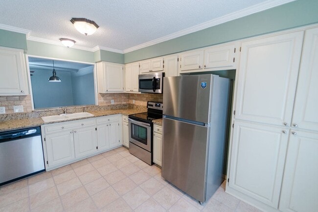 Photo - Come and enjoy your stay at this clean and...