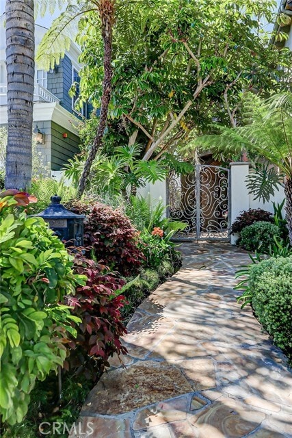 Photo - 3005 N Poinsettia Ave