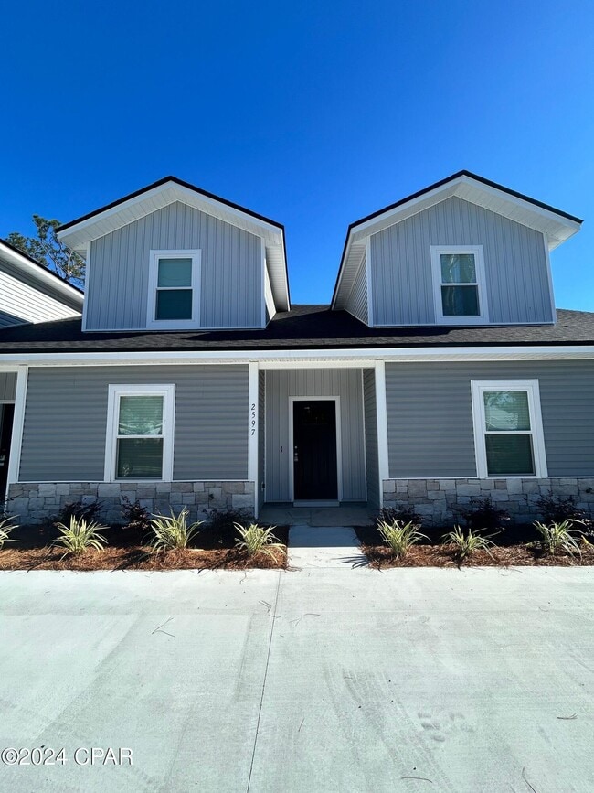 Photo - 2597 Cypress St Townhome