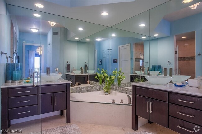 Building Photo - 400 Flagship Dr Unit 1207 Rental