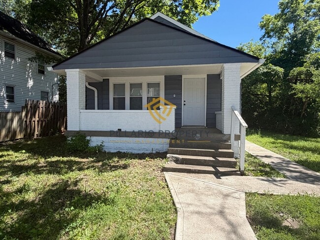 Building Photo - Renovated 3-Bedroom Near State Fairgrounds, Available NOW!