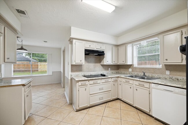 Photo - 10407 Rippling Fields Dr