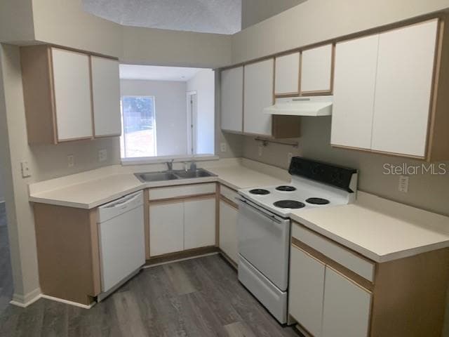 Photo - 3004 Summer House Dr