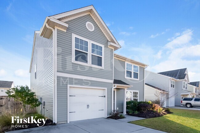 Photo - 143 Rockingham Way