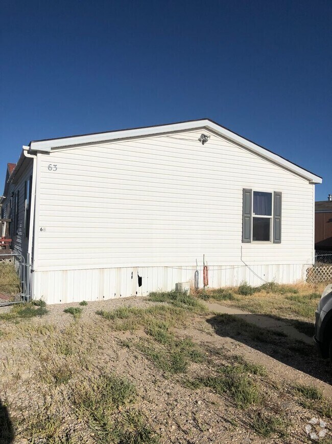 823 8th Street Rental House Rental in Rawlins, WY