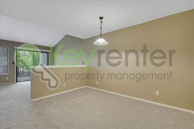 Photo - 7733 Lauppe Ln