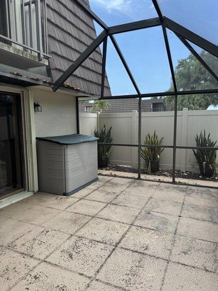 Photo - 6927 69th Way