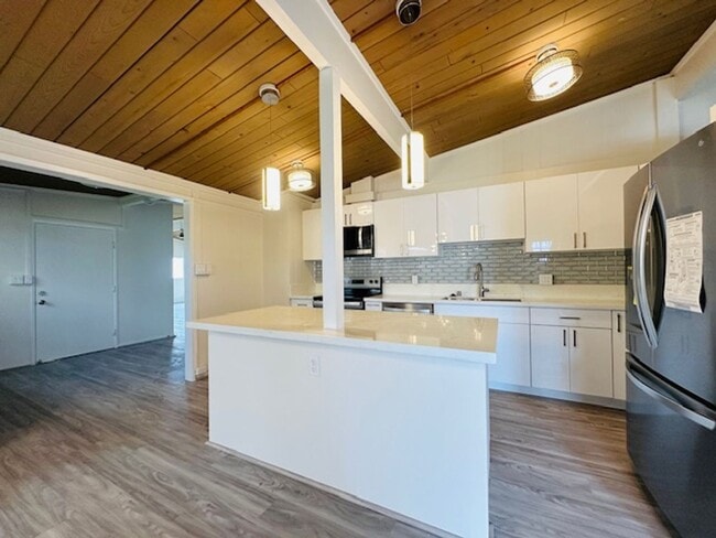 Photo - 3 Bedroom, 2 Bathroom with Carport (Pearl ...