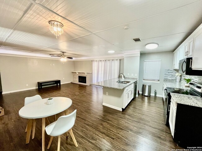 Photo - 107 Meadow Hill