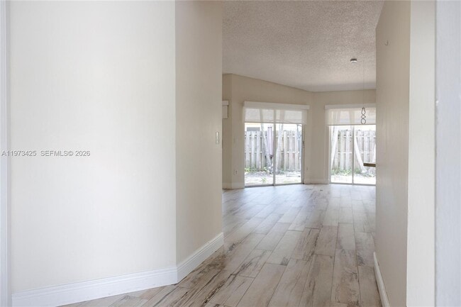 Photo - 10121 NW 51st Ln