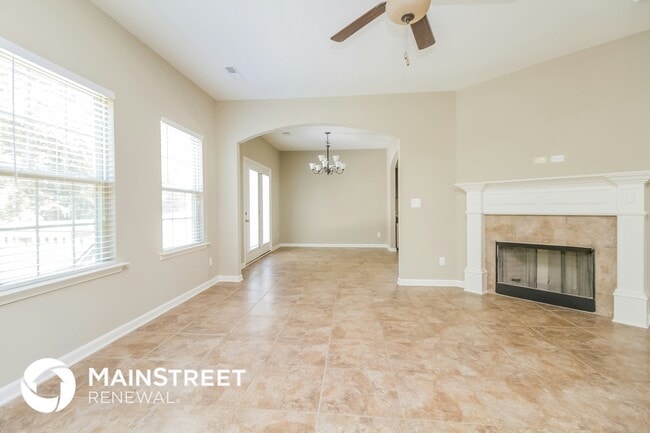 Photo - 762 Holland Ridge Dr