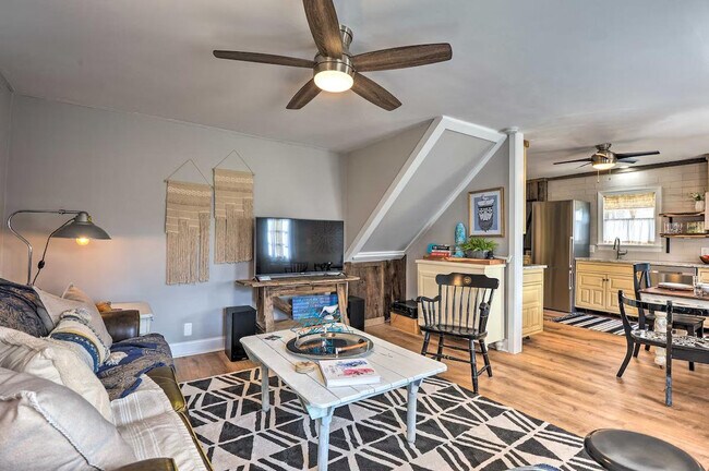 Photo - 240 Farmhouse Ln Unit ID1385631P