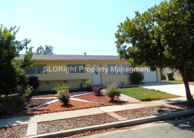 Building Photo - AVAILABLE OCTOBER - San Luis Obispo 3 Bedroom 1.5 Bathroom Home