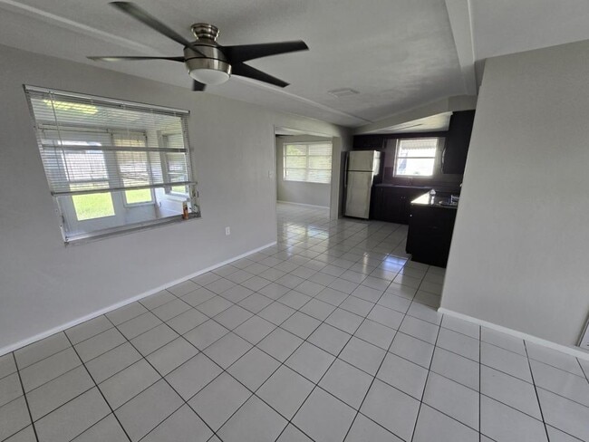 Photo - 3614 Harvard Dr