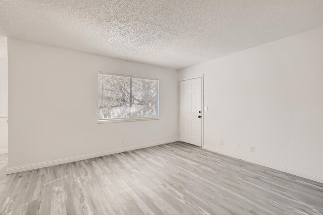 Photo - Lovely 2 Bedroom Condo Near the Strip!