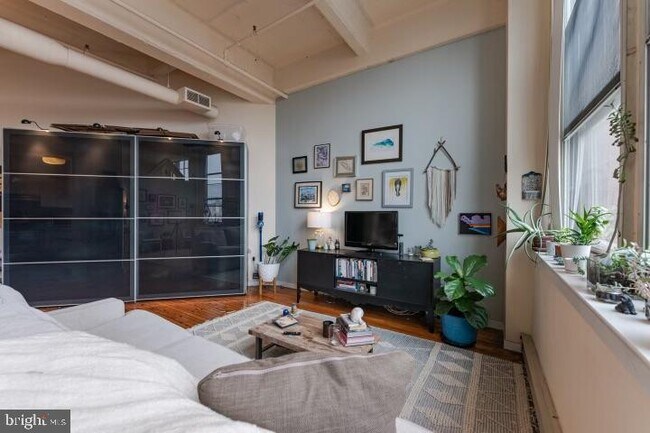 Photo - 1238 Callowhill St Unit 301