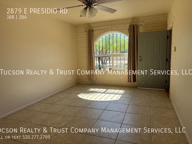 Photo - 2879 E Presidio Rd