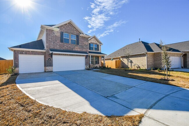 Building Photo - 8106 Royal Palm Ct