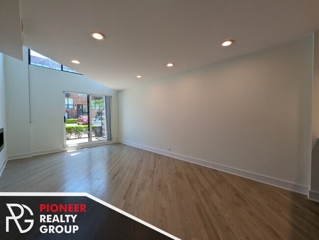 844 W Grace St Unit 1