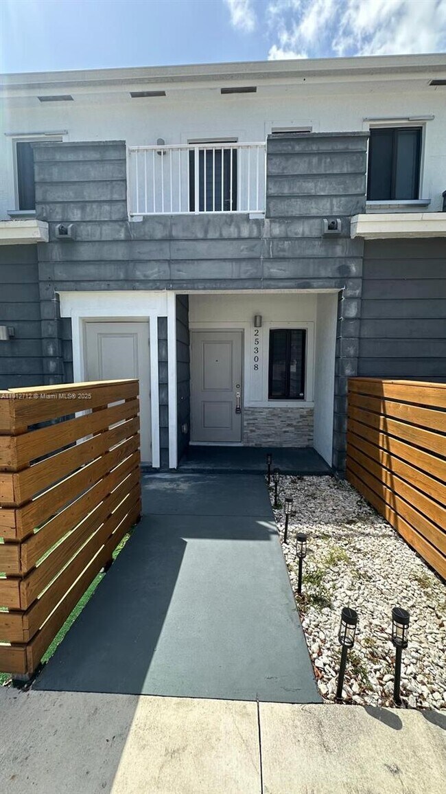 Photo - 25308 SW 135th Ave