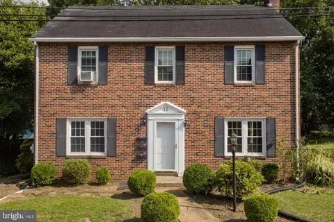 Photo - 12 Ashton St